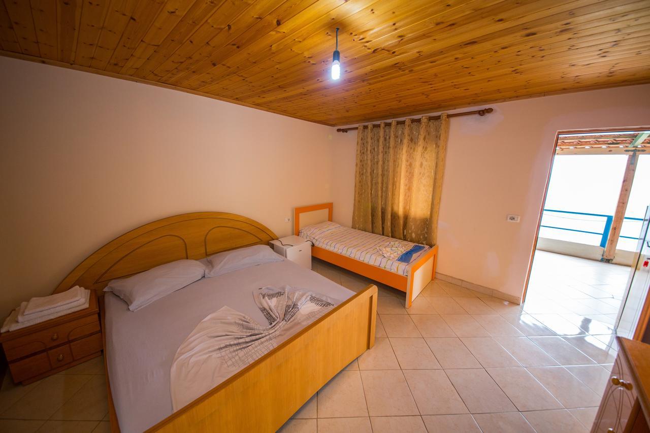 Isi Rooms Vlorë 外观 照片