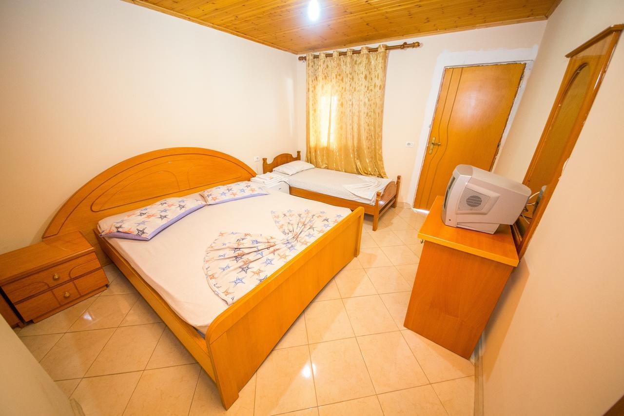 Isi Rooms Vlorë 外观 照片